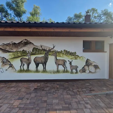 Garden Apartmán Besenova